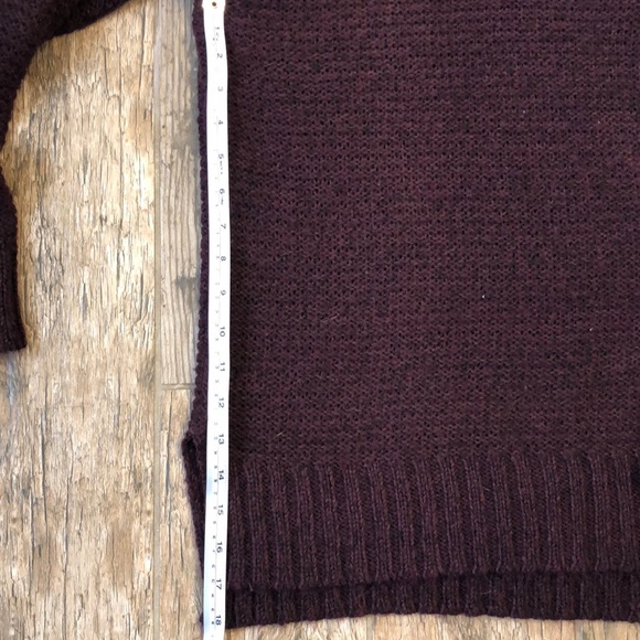 Knit burgundy sweater. - Picture 2 of 4